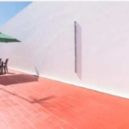 Casa Rodrigo, Acogedora Casa 1 Dormitorio, Planta Baja Toda La Casa, Opcion De Parking Cercano Consultar Precio