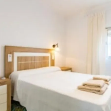 Casa Rodrigo, Acogedora Casa 1 Dormitorio, Planta Baja Toda La Casa, Opcion De Parking Cercano Consultar Precio Feriehus Conil De La Frontera